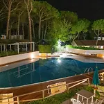 Апартаменты Residences La Rustica & Elite Эраклея-Маре
