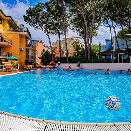Residences La Rustica & Elite Apartment Eraclea Mare