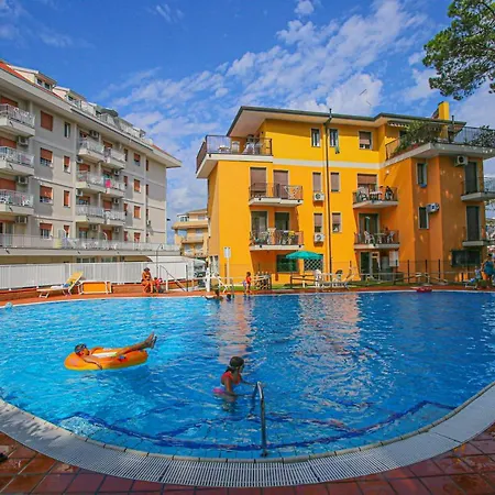 Apartment Residences La Rustica & Elite *