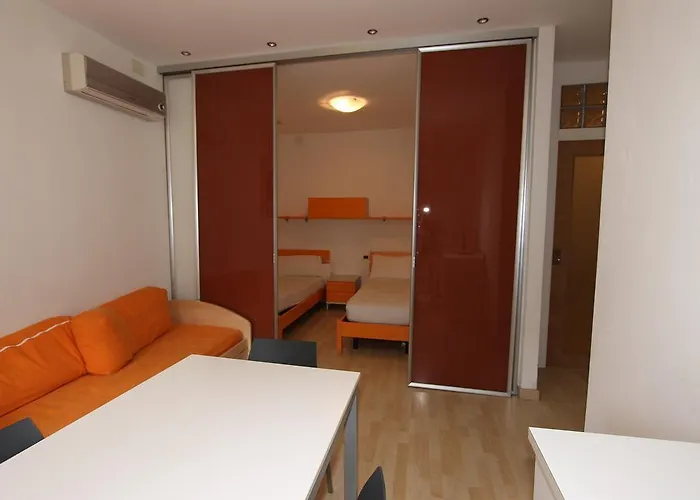 Residences La Rustica & Elite شقة